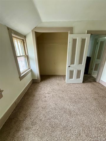 821 Griswold Street, Port Huron, MI 48060