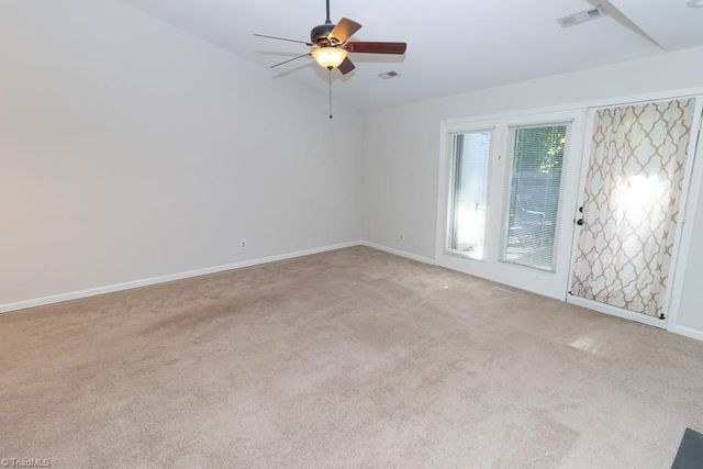 1404 Grantland Place, Greensboro, NC 27410
