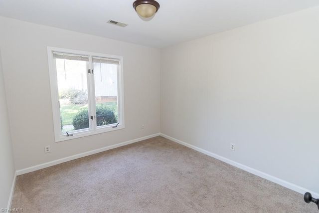1404 Grantland Place, Greensboro, NC 27410