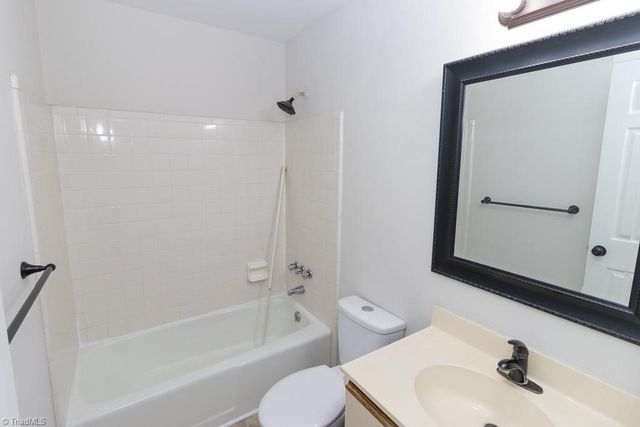 1404 Grantland Place, Greensboro, NC 27410