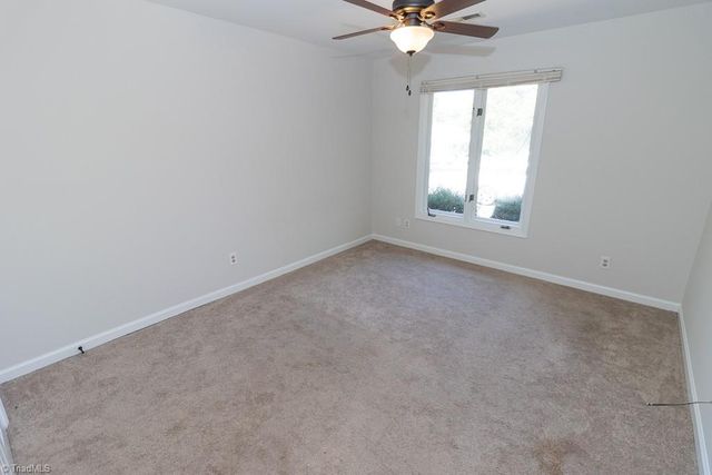 1404 Grantland Place, Greensboro, NC 27410