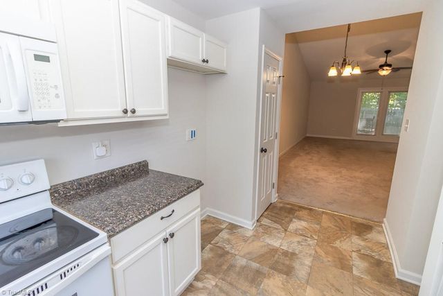 1404 Grantland Place, Greensboro, NC 27410