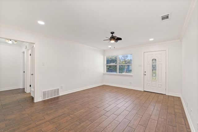 13766 Heartside Place, Farmers Branch, TX 75234