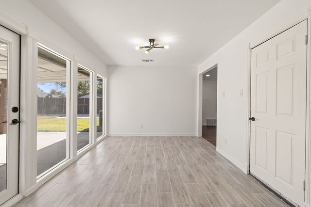 13766 Heartside Place, Farmers Branch, TX 75234