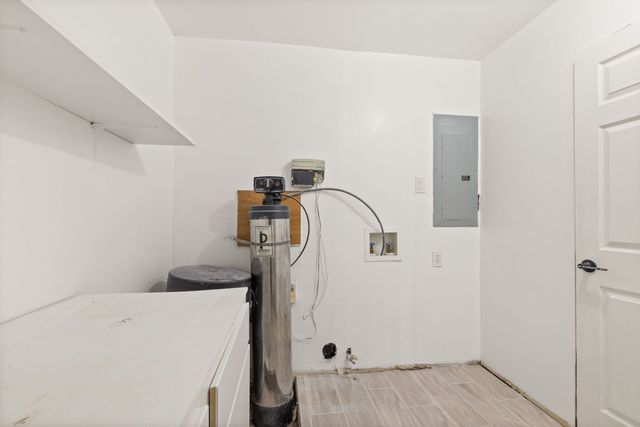 13766 Heartside Place, Farmers Branch, TX 75234