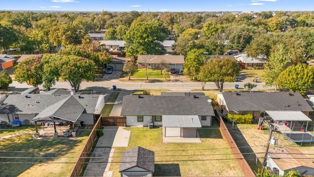 13766 Heartside Place, Farmers Branch, TX 75234