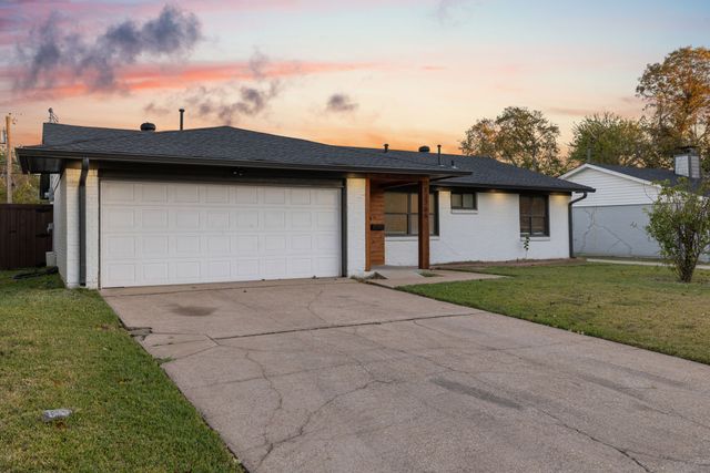 13766 Heartside Place, Farmers Branch, TX 75234