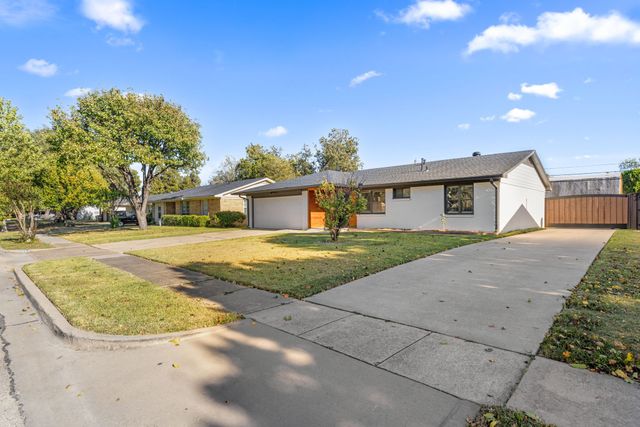 13766 Heartside Place, Farmers Branch, TX 75234