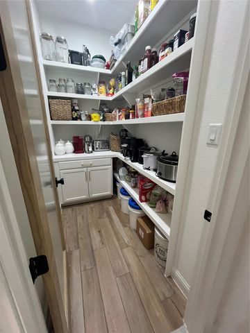 11686 Renaissance Drive, Montgomery, TX 77356