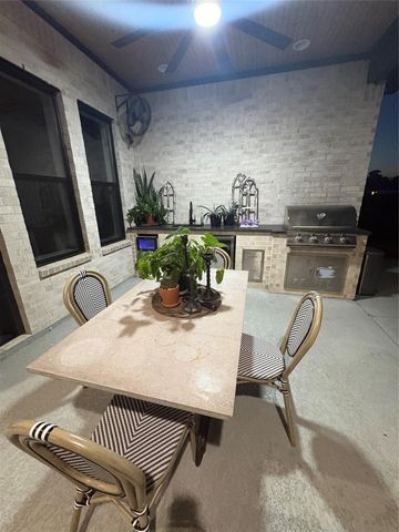 11686 Renaissance Drive, Montgomery, TX 77356