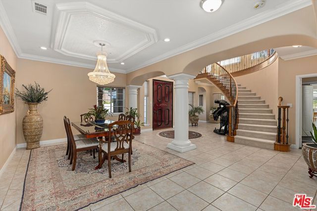 1751 Monte Vista Drive, Vista, CA 92084