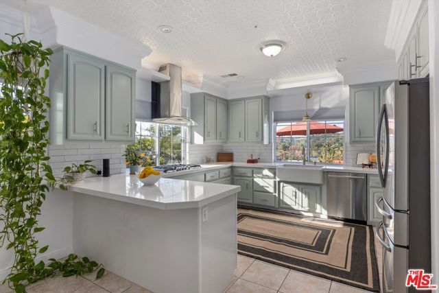 1751 Monte Vista Drive, Vista, CA 92084