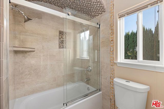 1751 Monte Vista Drive, Vista, CA 92084