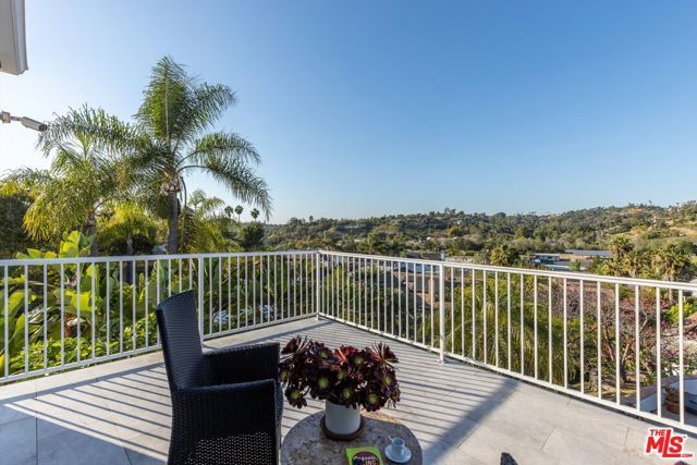 1751 Monte Vista Drive, Vista, CA 92084