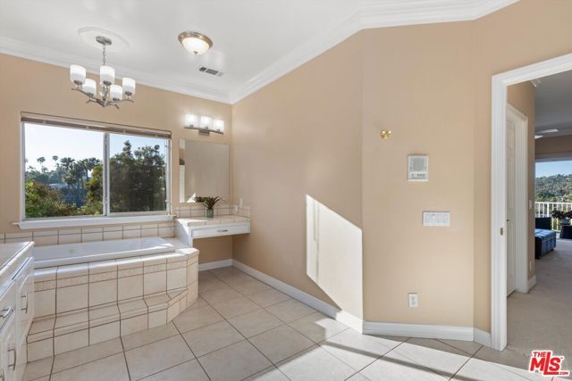 1751 Monte Vista Drive, Vista, CA 92084