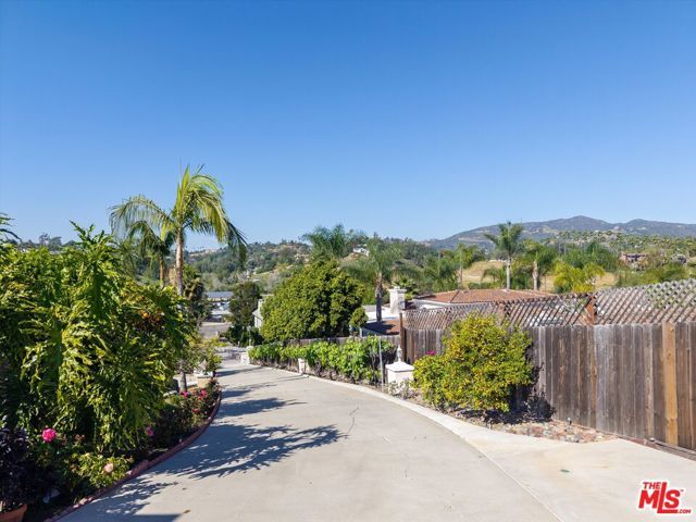 1751 Monte Vista Drive, Vista, CA 92084