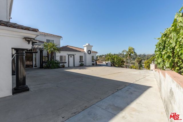 1751 Monte Vista Drive, Vista, CA 92084