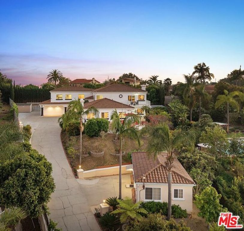 1751 Monte Vista Drive, Vista, CA 92084
