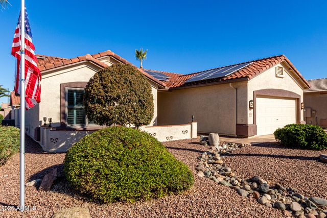 1410 E COUNTY DOWN Drive, Chandler, AZ 85249
