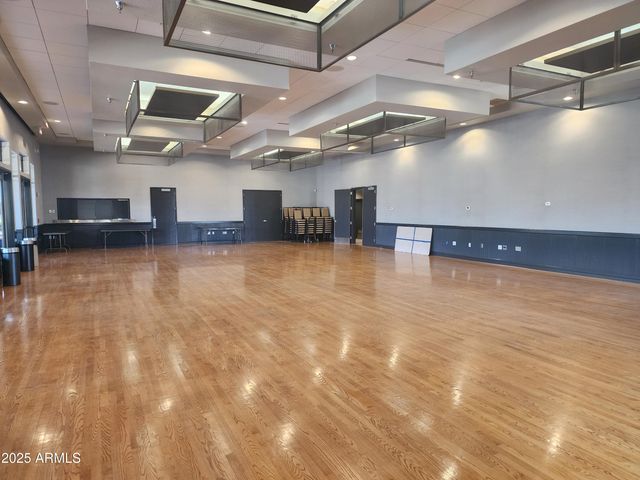 1410 E COUNTY DOWN Drive, Chandler, AZ 85249