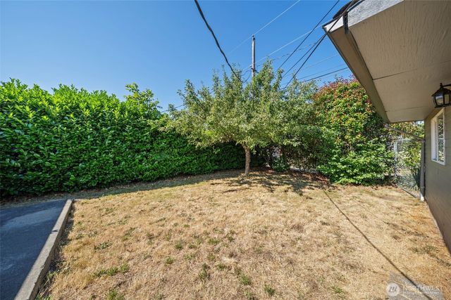 2306 N Shirley Street, Tacoma, WA 98406