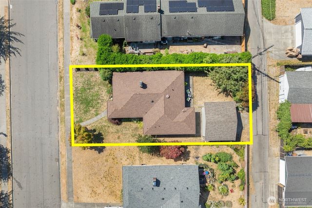2306 N Shirley Street, Tacoma, WA 98406