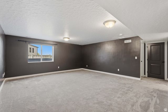 915 N EVELYN ST, Farmington, UT 84025