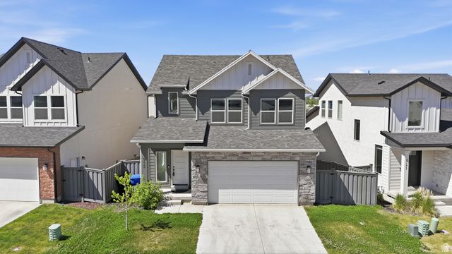 915 N EVELYN ST, Farmington, UT 84025
