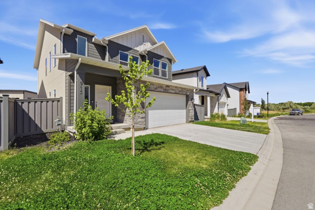 915 N EVELYN ST, Farmington, UT 84025