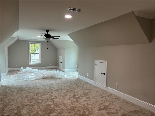 5477 Meadowlark Court, Winston-salem, NC 27106