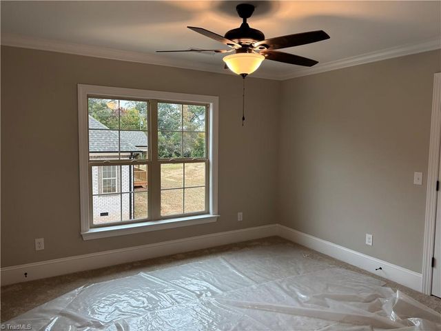 5477 Meadowlark Court, Winston-salem, NC 27106