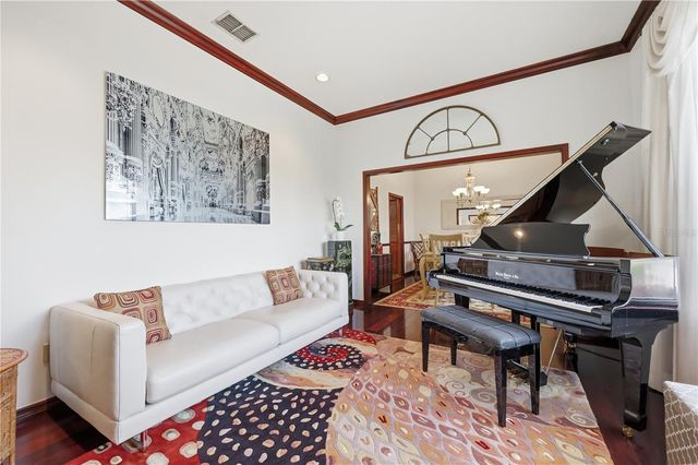 9211 HIDDEN BAY LANE, Orlando, FL 32819