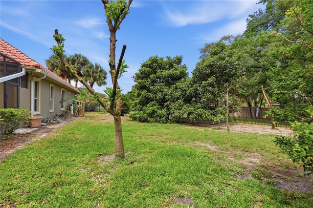 9211 HIDDEN BAY LANE, Orlando, FL 32819