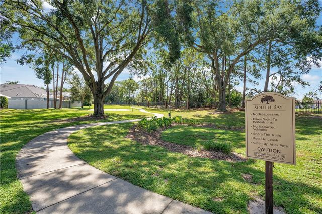 9211 HIDDEN BAY LANE, Orlando, FL 32819