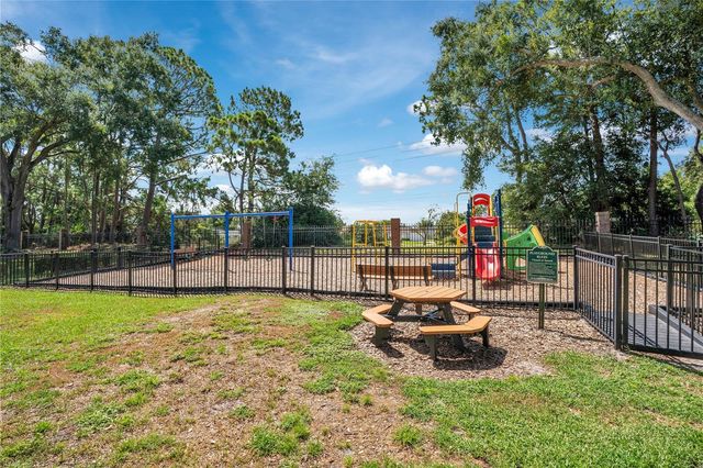 9211 HIDDEN BAY LANE, Orlando, FL 32819