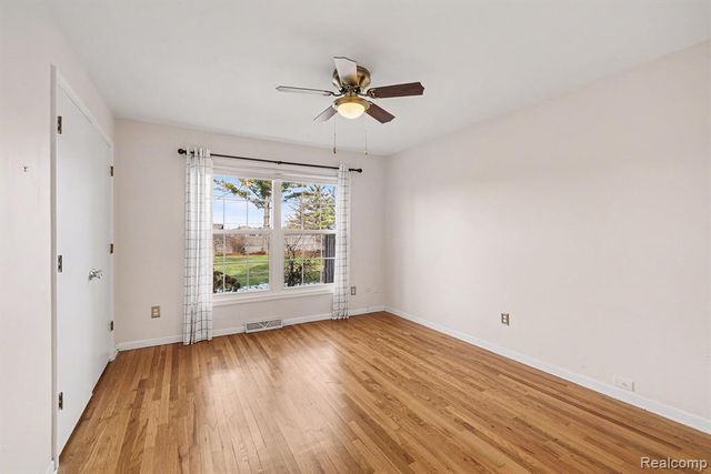 5113 Candlewood Drive, Grand Blanc, MI 48439