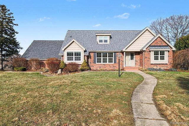 5113 Candlewood Drive, Grand Blanc, MI 48439