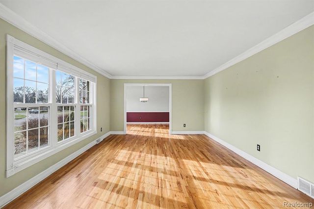 5113 Candlewood Drive, Grand Blanc, MI 48439