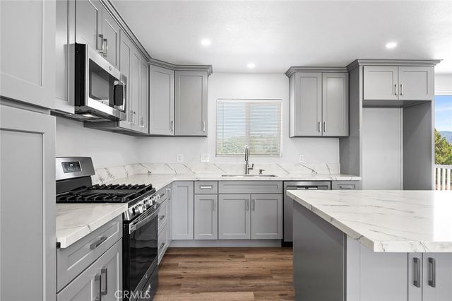 1436 Hilltop, Norco, CA 92860