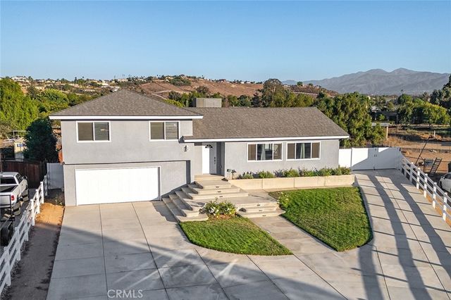 1436 Hilltop, Norco, CA 92860