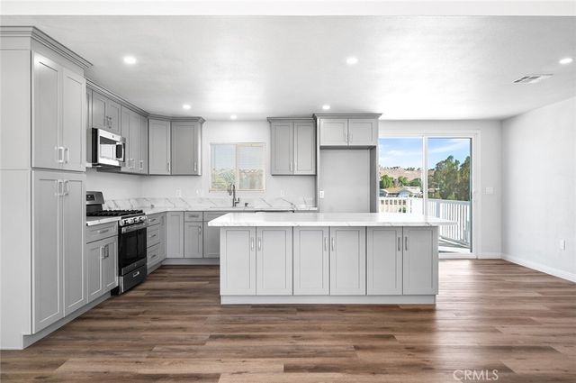 1436 Hilltop, Norco, CA 92860