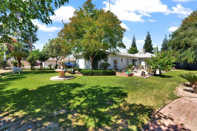 200 Lyons Street, Madera, CA 93638