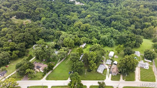 1036 Hollywood Heights Road, Caseyville, IL 62232