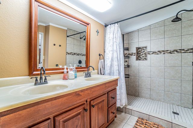 13589 Sam Reynolds Road, Justin, TX 76247