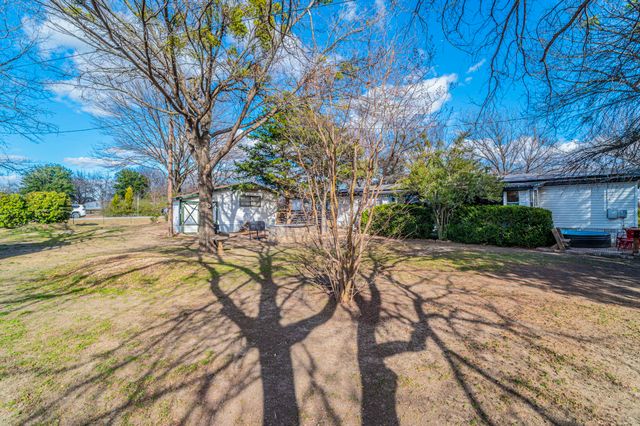 13589 Sam Reynolds Road, Justin, TX 76247