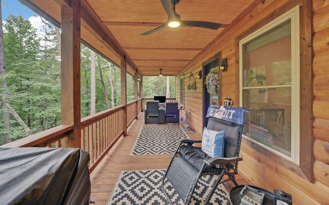 95 Deer Valley Lane, Murphy, NC 28906