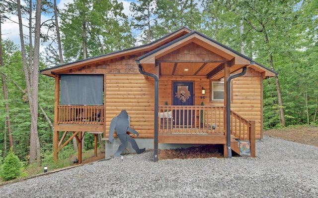 95 Deer Valley Lane, Murphy, NC 28906
