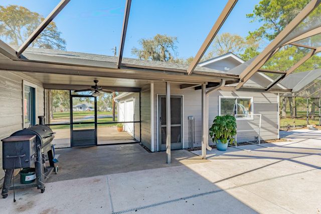 1133 Fm 1459 Road, Sweeny, TX 77480