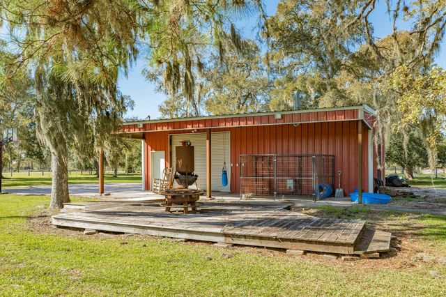 1133 Fm 1459 Road, Sweeny, TX 77480