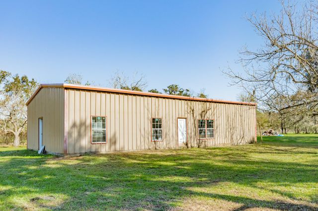 1133 Fm 1459 Road, Sweeny, TX 77480